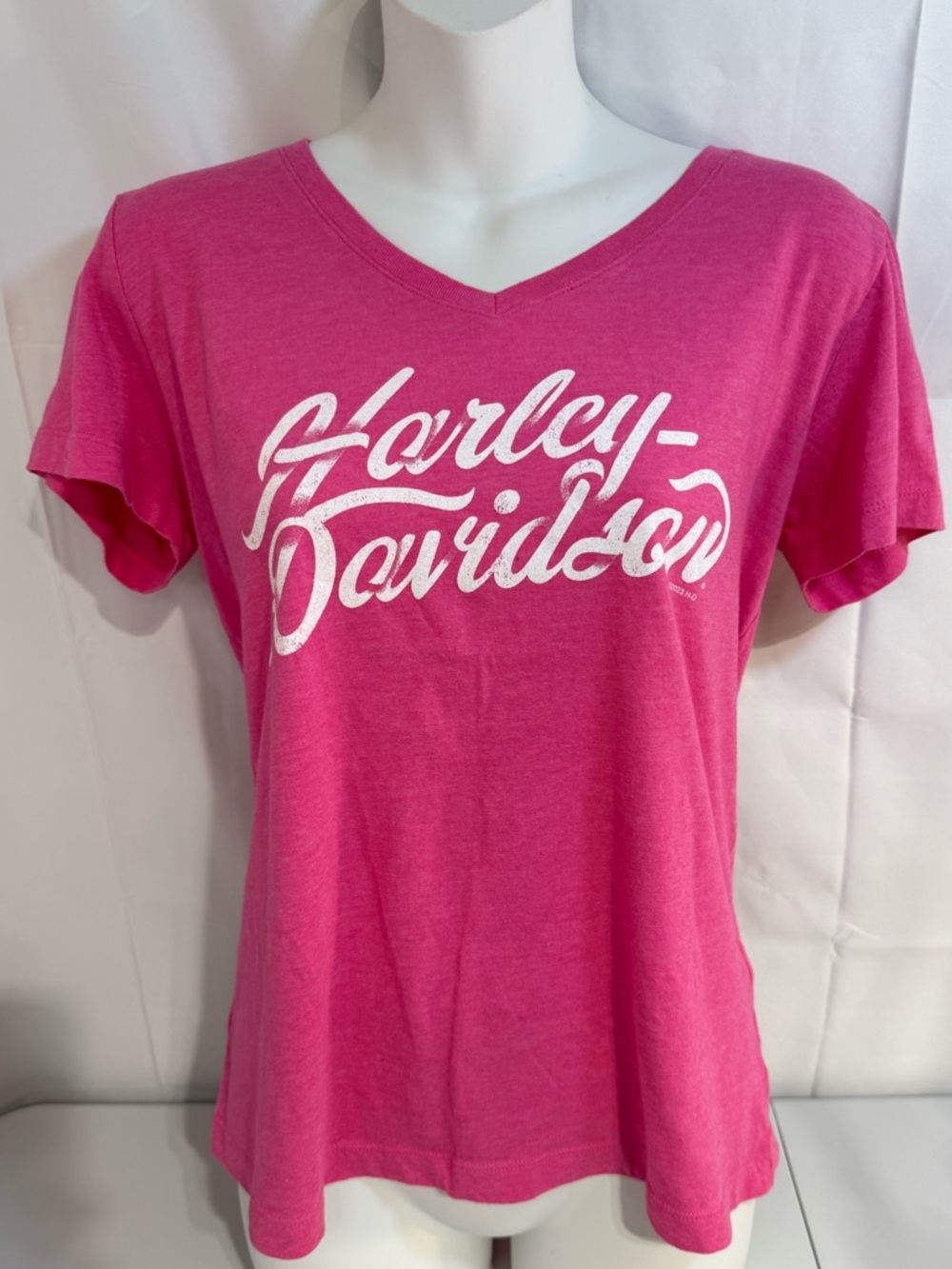 Harley Davidson Pink Graphic Tee V Neck Script Logo Women's Medium